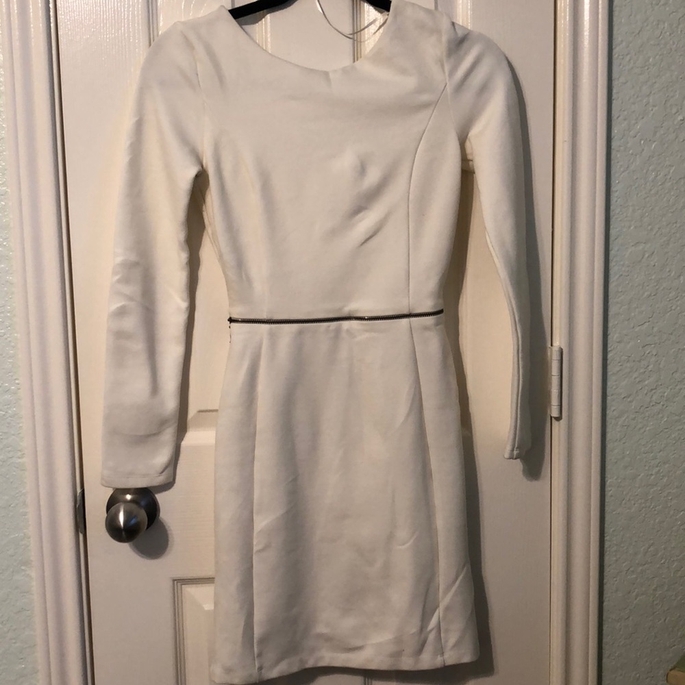 Super cute Zara Dress with zip detail
